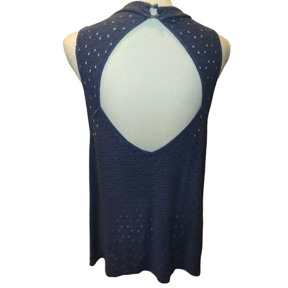 NWT American Eagle Outfitters Soft & Sex Eyelet Tank Top Open Back Blue Large - Picture 4 of 9